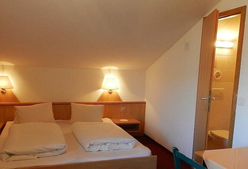 ホテル Garni Mittenwald