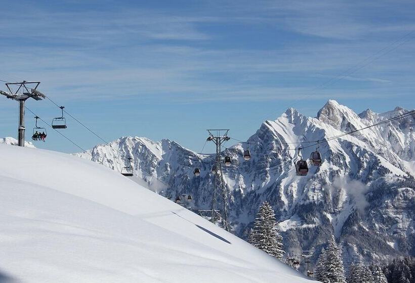 ホテル Garni Mittenwald