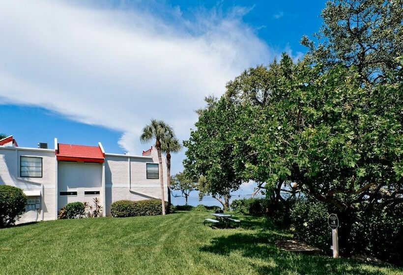 فندق Runaway Bay Resort By Bbg