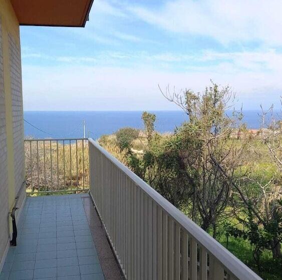 호텔 Sanleoresidence