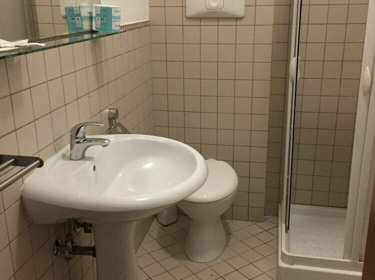 Asselta Hotel & Restaurant