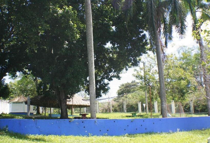 Отель Y Parque Acuatico Agua Sol Alegría