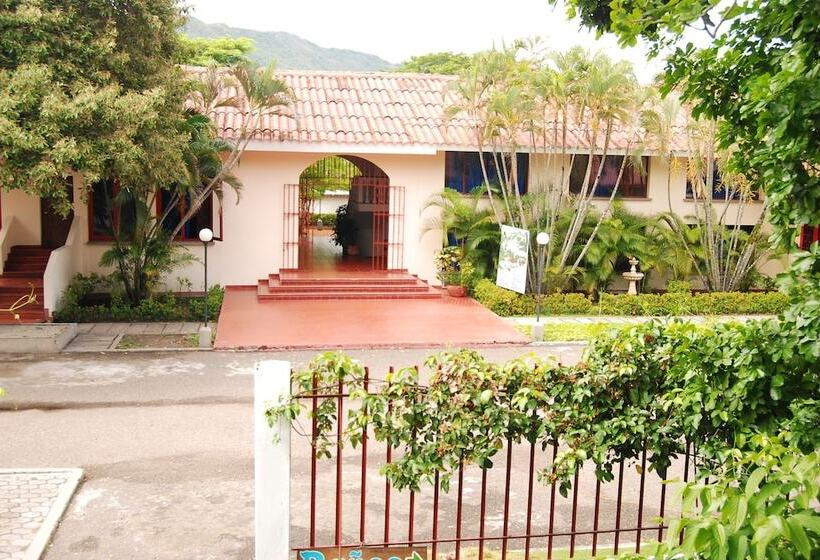 Отель Y Parque Acuatico Agua Sol Alegría