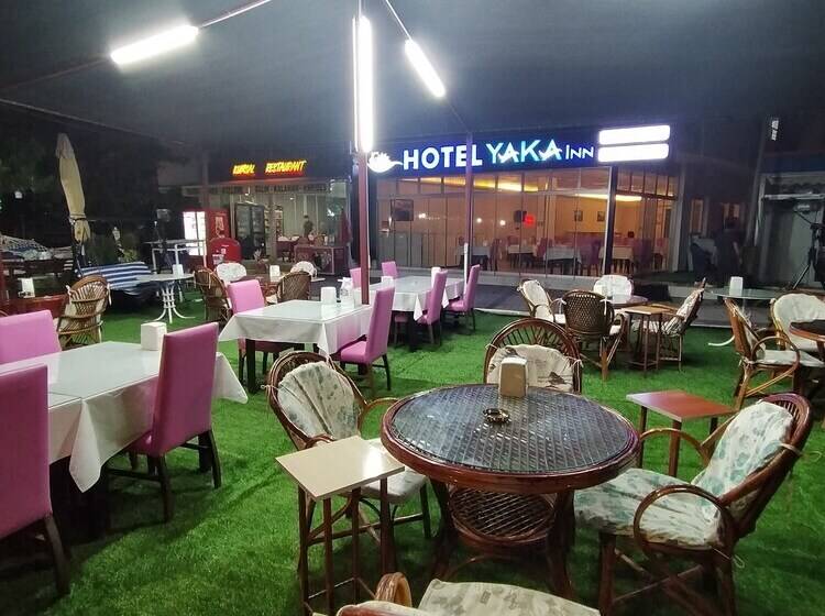 فندق Yaka Inn
