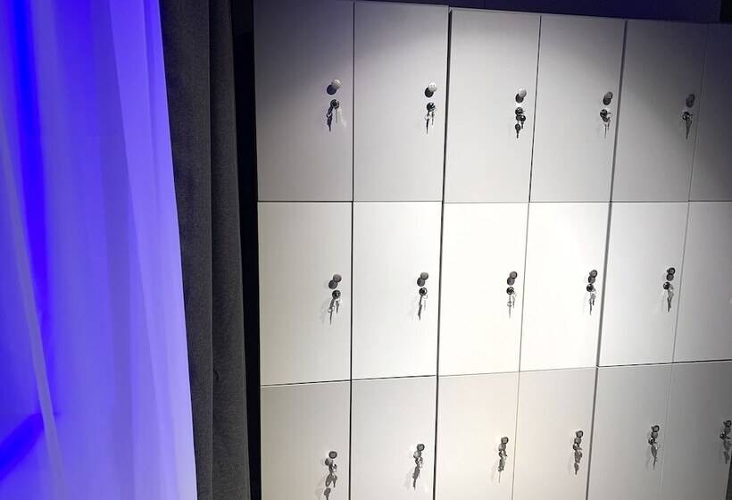 Lunohod Capsule Hostel