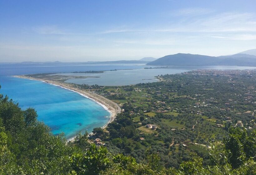 Mira Resort