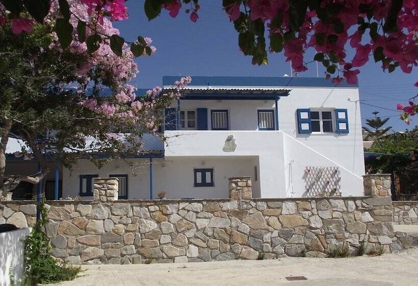 پانسیون Aigaio Rooms And Studios