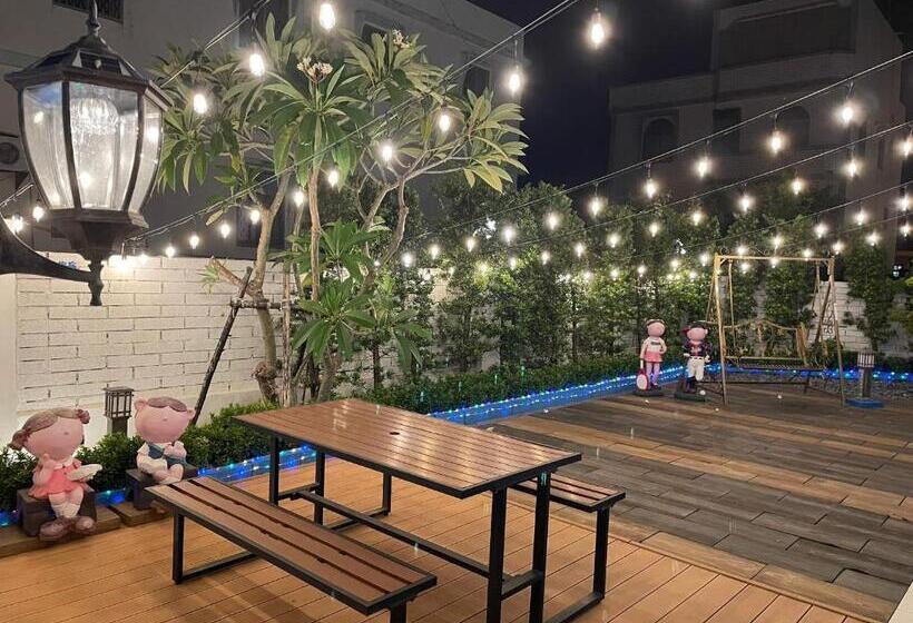 پانسیون Bloom B&b