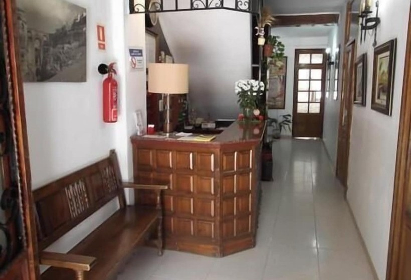 Пансион Hostal Doña Carmen