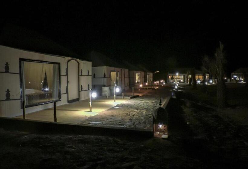 Пансион The Luxury Erg Safari Camp