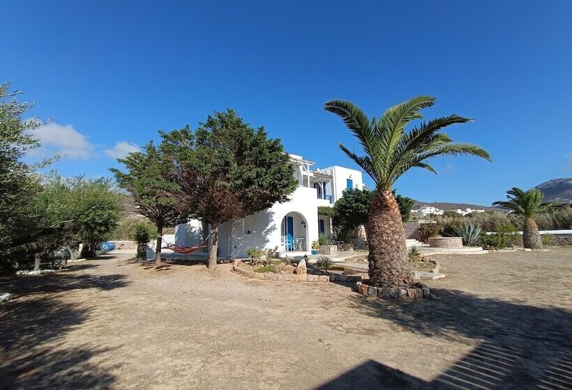 Пансион Villa Le Grand Bleu