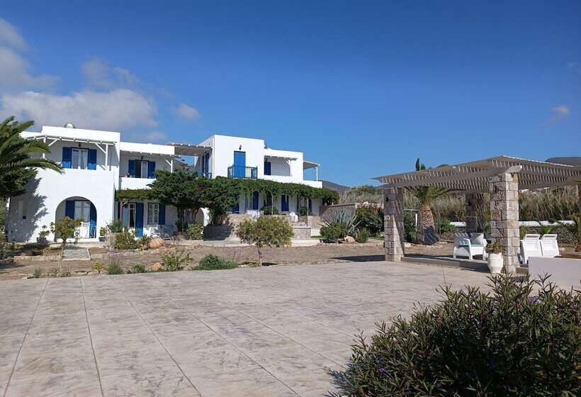 Пансион Villa Le Grand Bleu