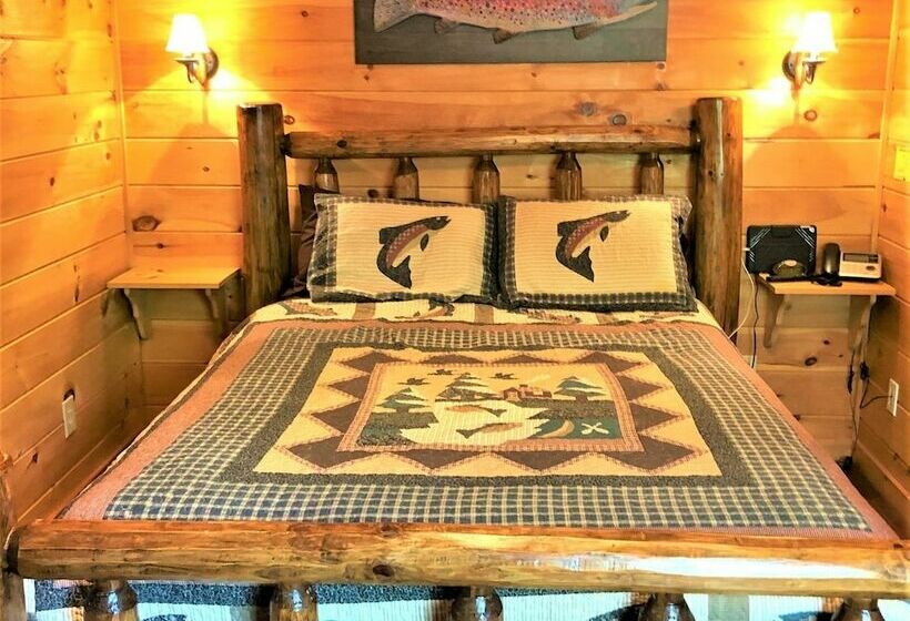 River`s Edge  Ocoee Riverfront