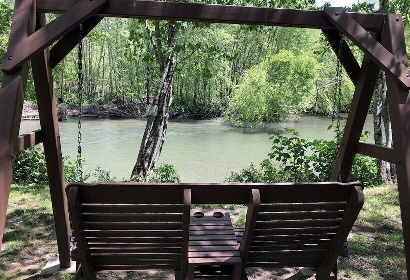 River`s Edge  Ocoee Riverfront