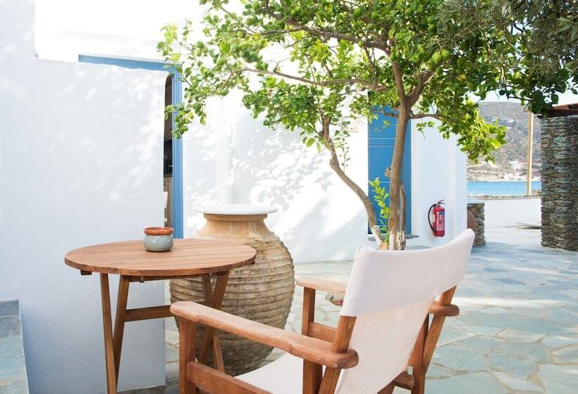 Aerides Boutique Rooms