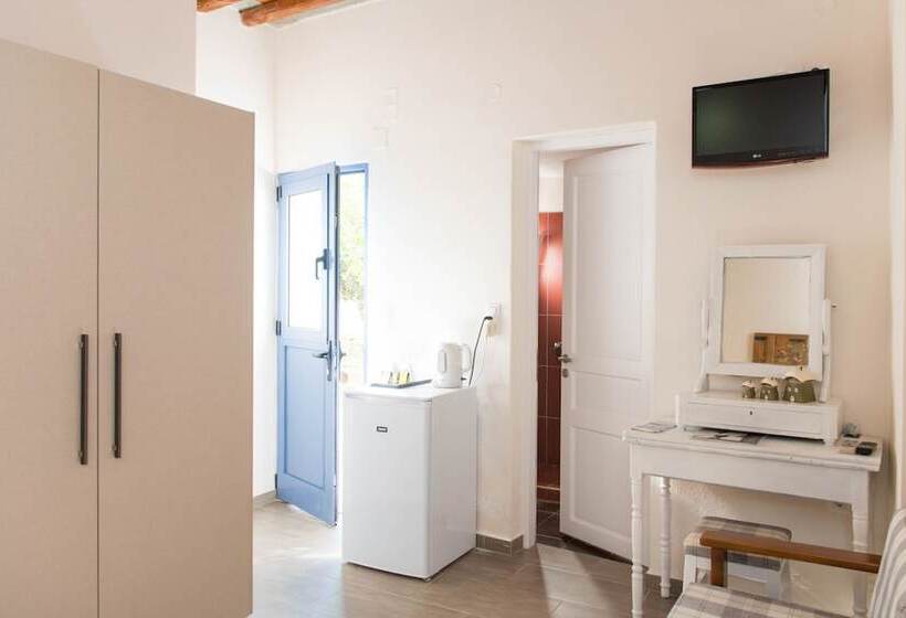 Aerides Boutique Rooms