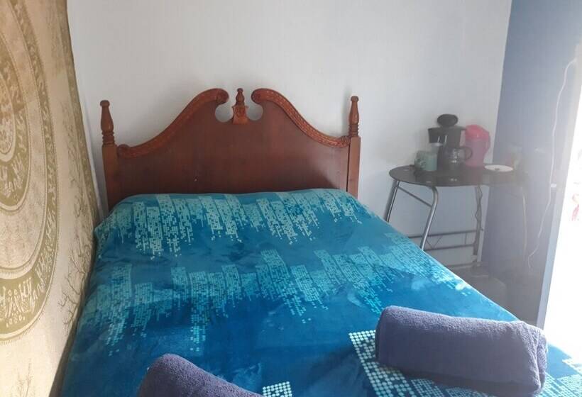 Общежитие Casa Plena Ashram Urbano