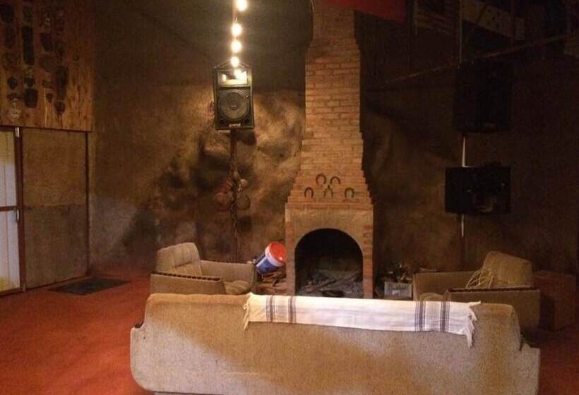 فندق صغير Retiro El Santuario