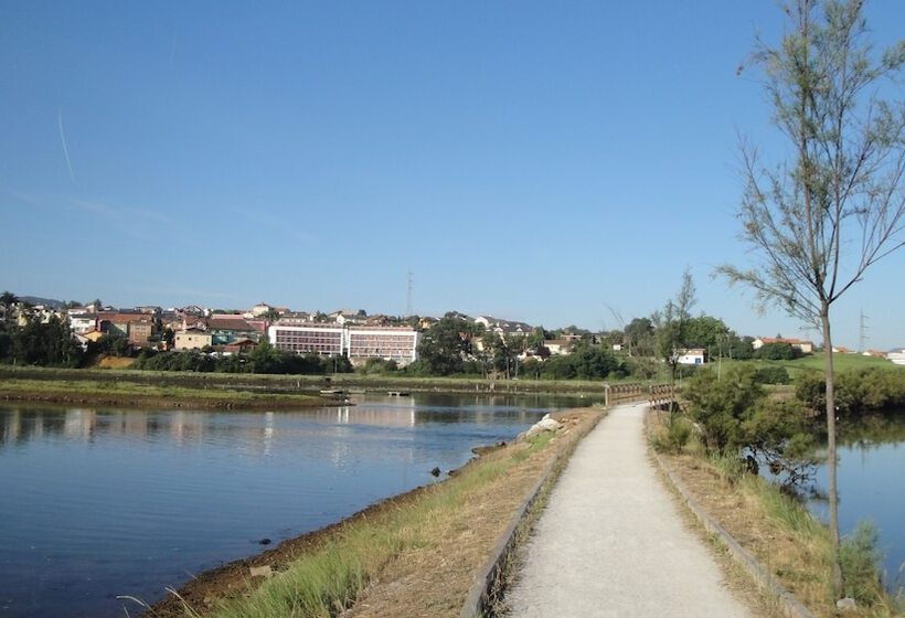 Apartamentos Turísticos Bahía De Boó
