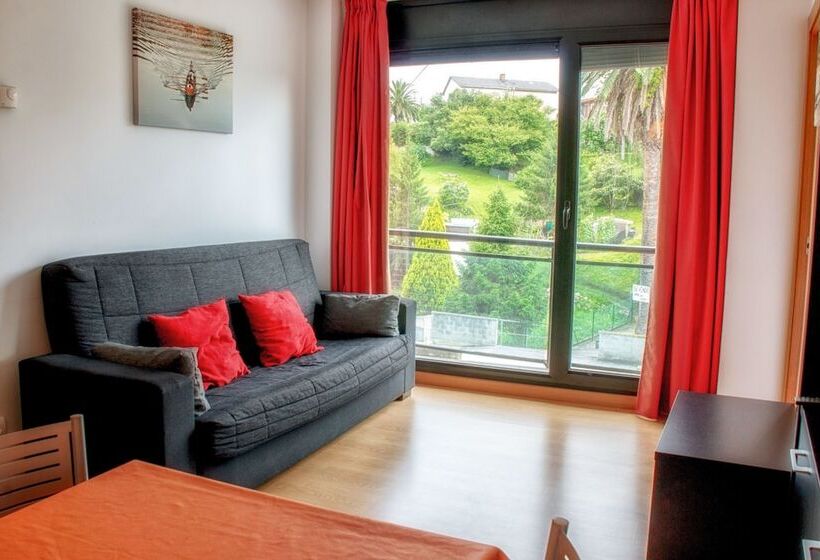 Apartamentos Turísticos Bahía De Boó