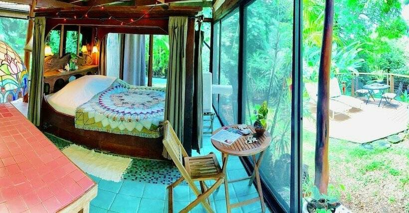 مبيت وإفطار Dragonfly Ranch