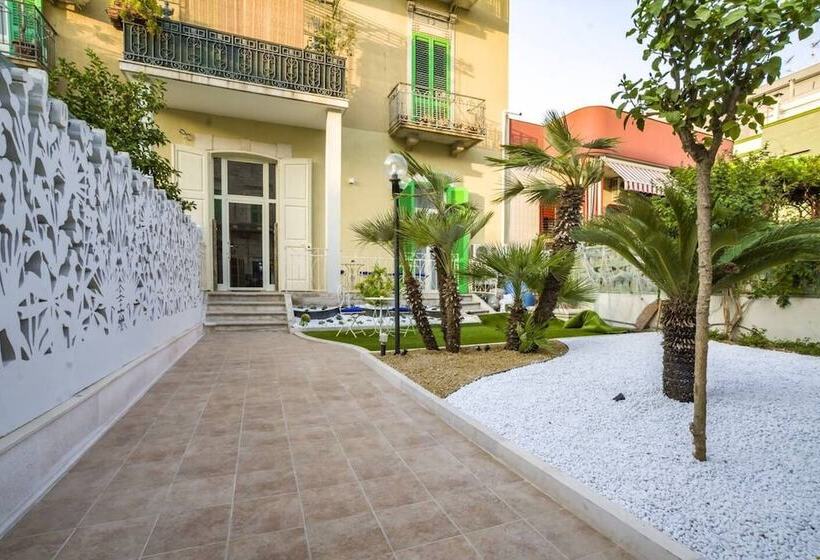 Room In B&b   Exclusive Room In B&b