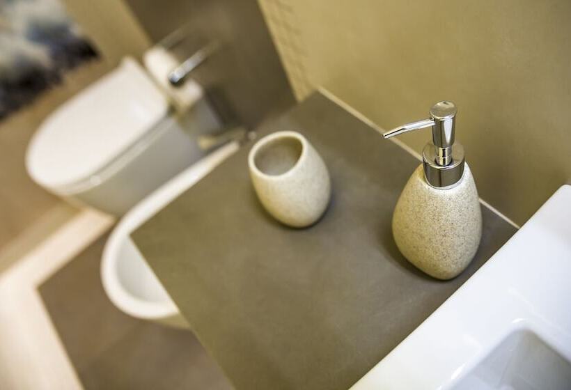 Room In B&b   Exclusive Room In B&b