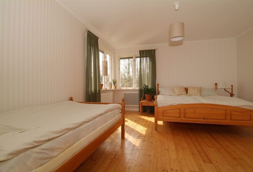 تختخواب و صبحانه Kvarnen I Knällsberg