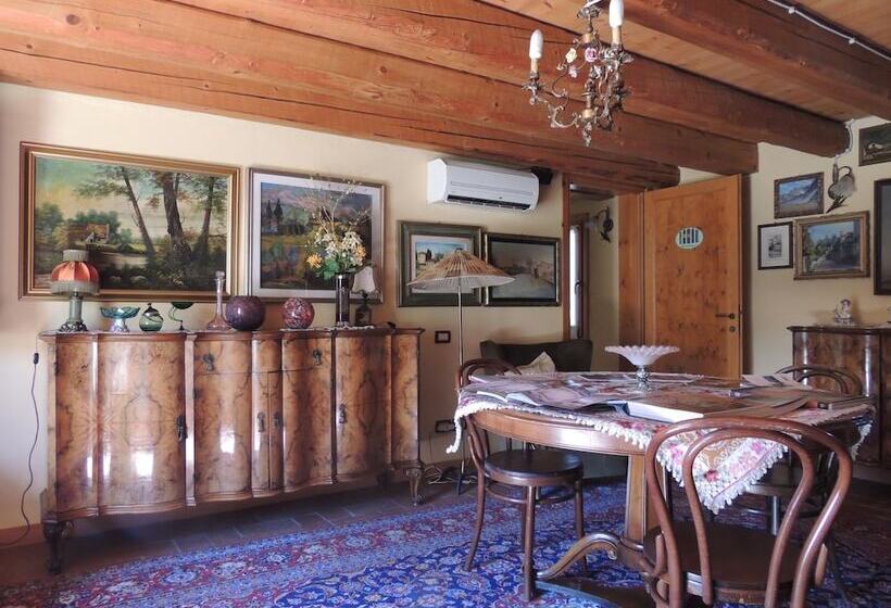 צימר Resort Villa Manin