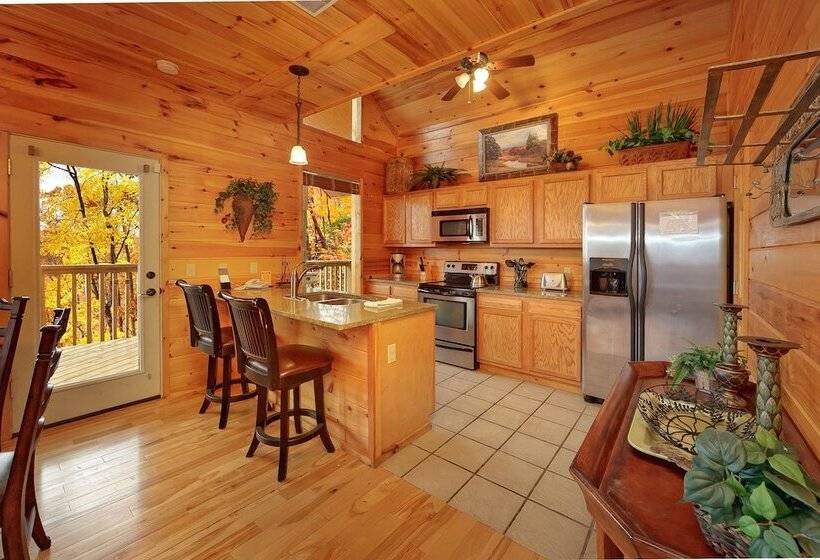 Emerald City Lights #203