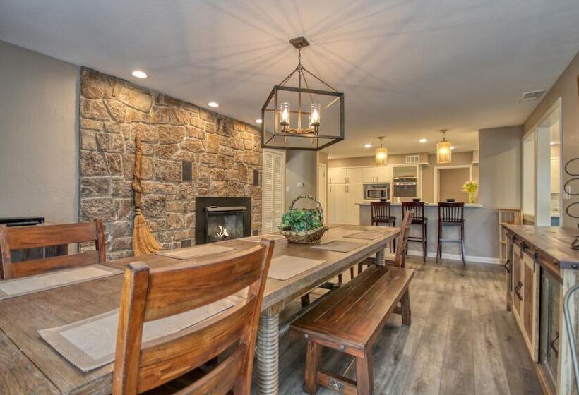 Gatlinburg Barbara S Song #4125