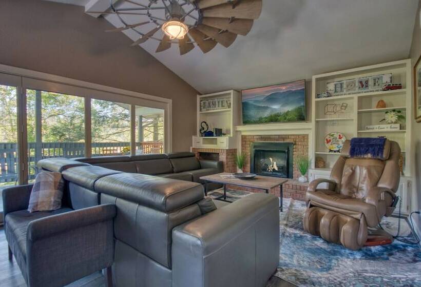 Gatlinburg Barbara S Song #4125