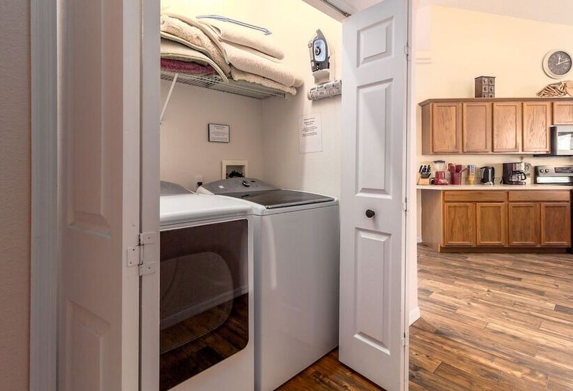 Glenbrook Resort Ru464