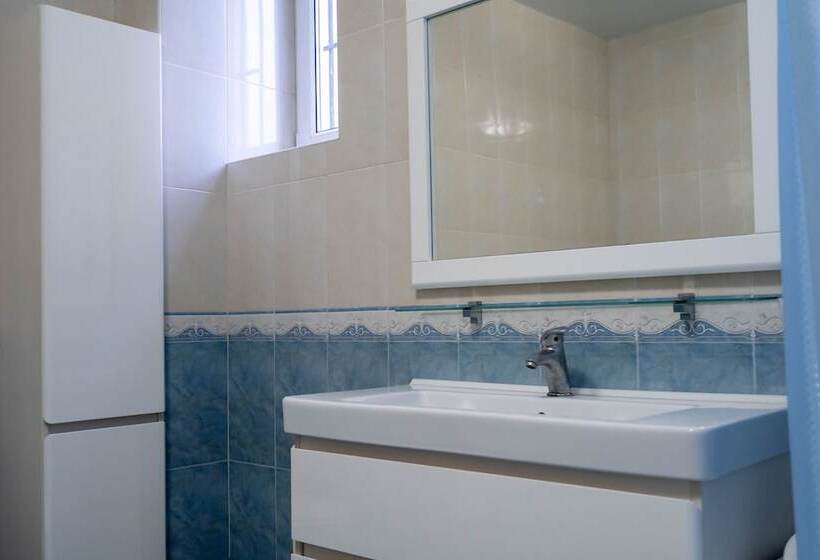 Guest House Rango   Hostel