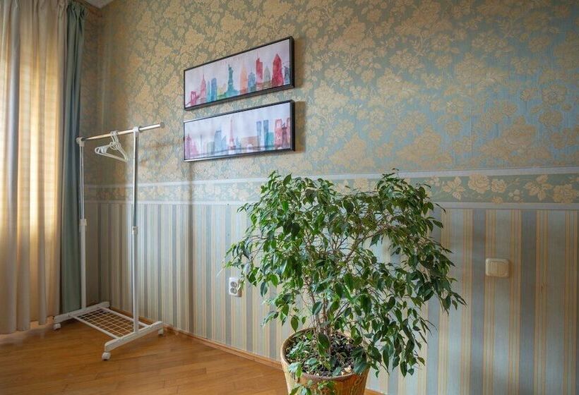 Guest House Rango   Hostel