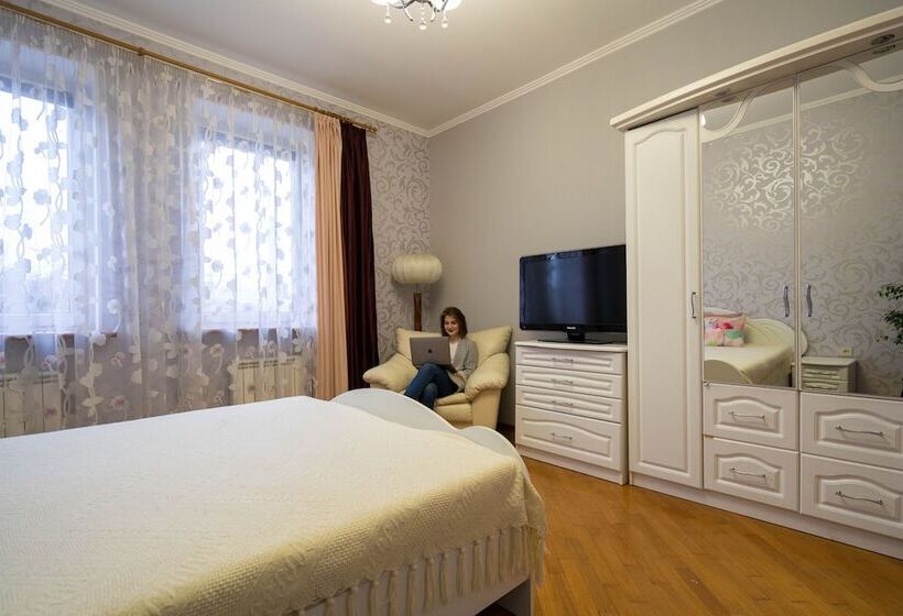 Guest House Rango   Hostel