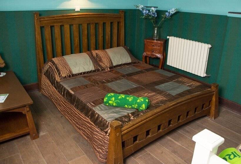 Hamilton's Bed & Breakfast