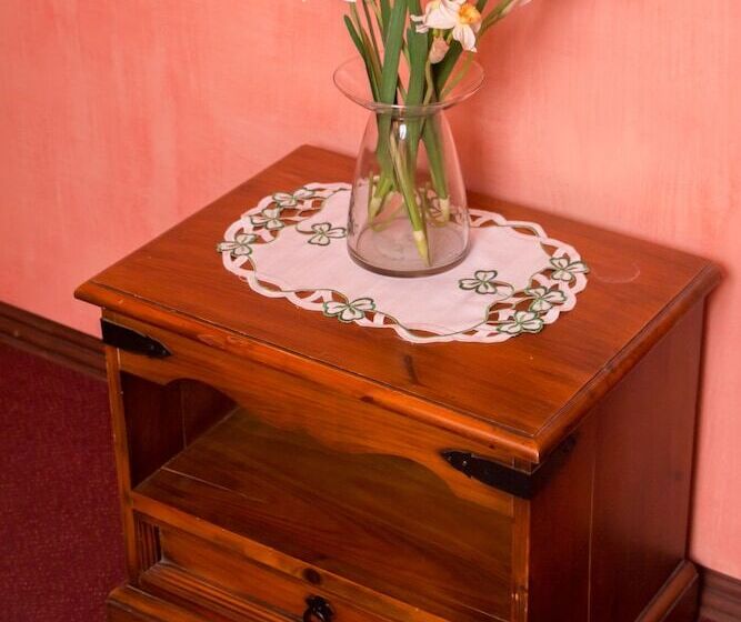 Hamilton's Bed & Breakfast