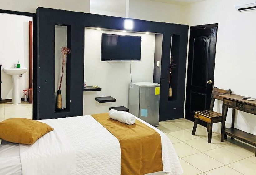 Hostal Carpao Lodging