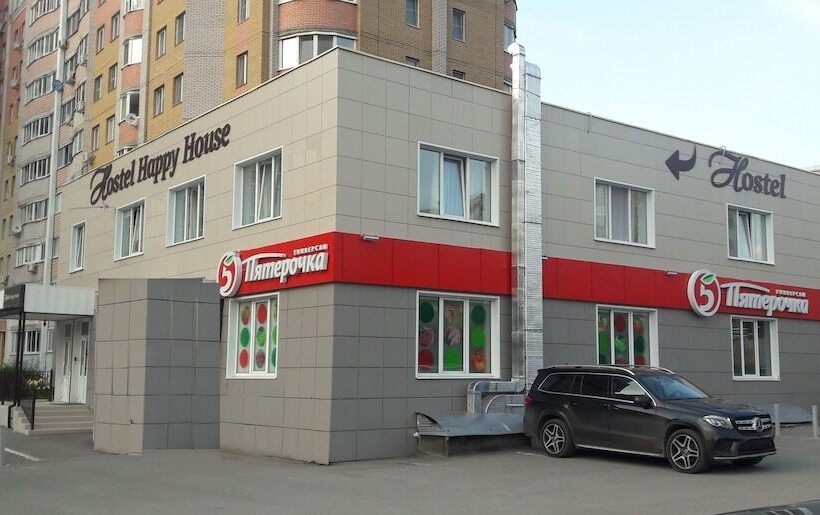 Hostel Happy House On Kholmogorova