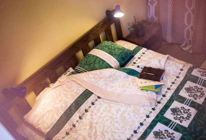 Hostel3952 Irkutsk On Marata