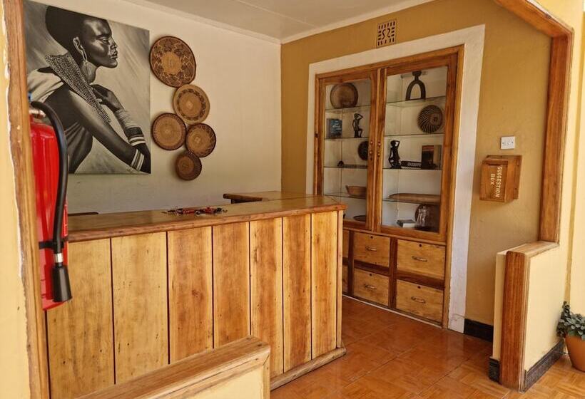 هتل Africa Safari Arusha