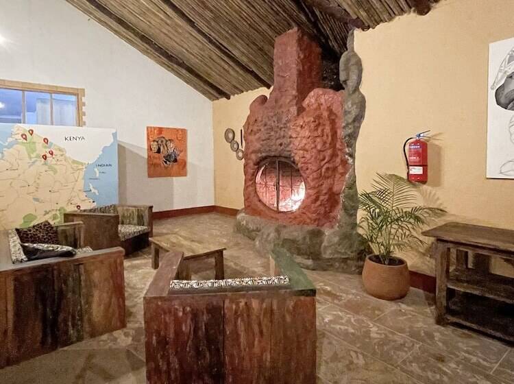 هتل Africa Safari Arusha