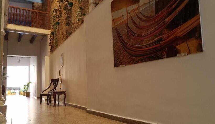 בית מלון כפרי Almirante Padilla