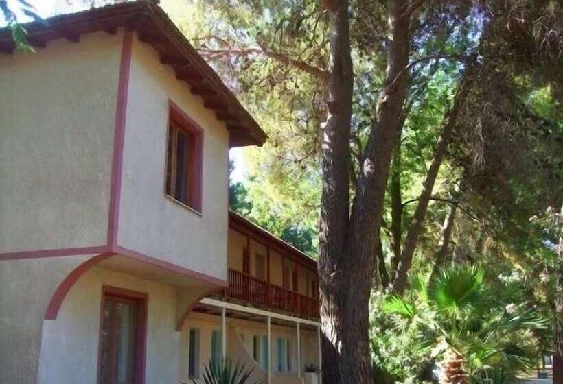 Отель Altin Camp & Park