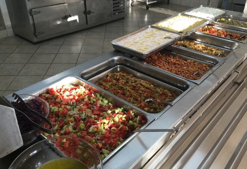 Отель Altin Camp & Park