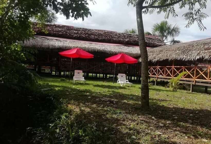 هتل Amazon Journeys Lodge & Expedition