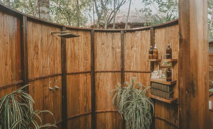 בית מלון כפרי Anand Ecoaldea