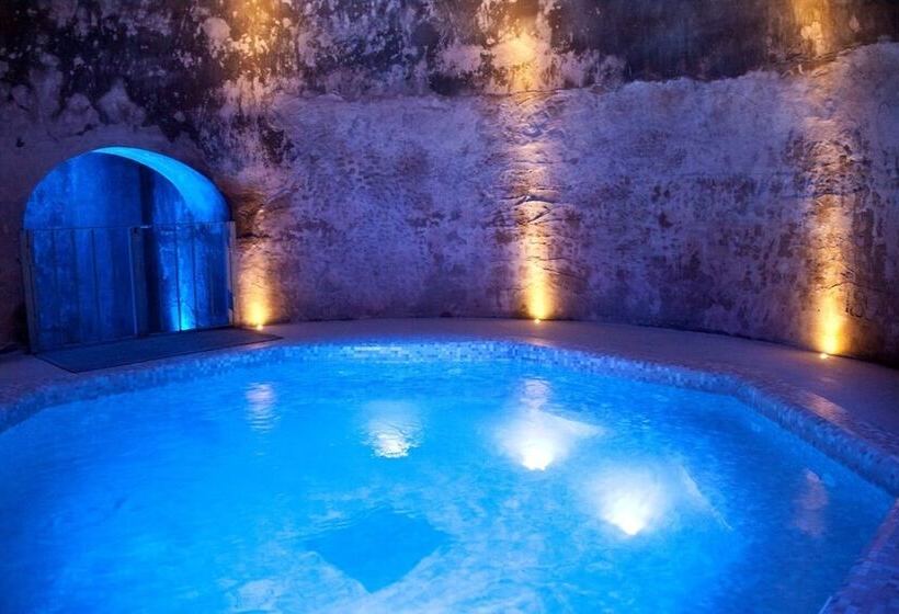 Отель Antico Borgo Monchiero – Art Living