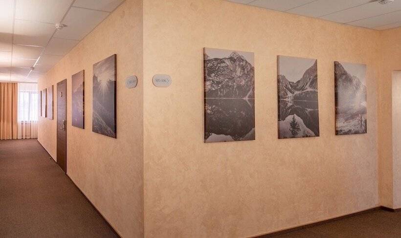 هتل Aura Aquarelle